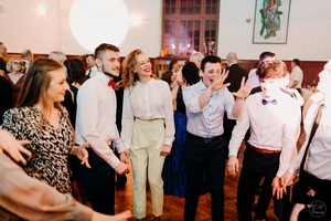 25. �kolsk� reprezenta�n� ples rodi�ov, priate�ov a�absolventov gymn�zia