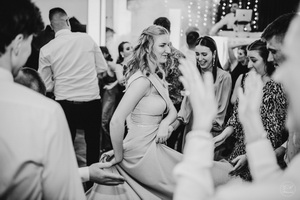 25. �kolsk� reprezenta�n� ples rodi�ov, priate�ov a�absolventov gymn�zia