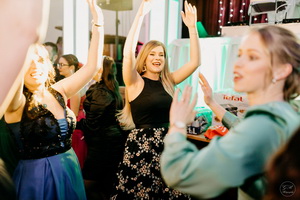 25. �kolsk� reprezenta�n� ples rodi�ov, priate�ov a�absolventov gymn�zia