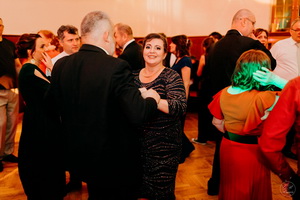 25. �kolsk� reprezenta�n� ples rodi�ov, priate�ov a�absolventov gymn�zia