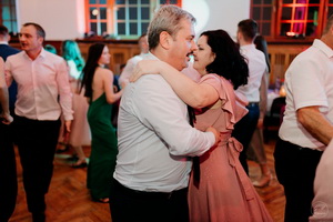 25. �kolsk� reprezenta�n� ples rodi�ov, priate�ov a�absolventov gymn�zia