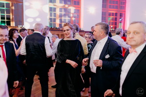 25. �kolsk� reprezenta�n� ples rodi�ov, priate�ov a�absolventov gymn�zia