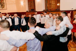 25. �kolsk� reprezenta�n� ples rodi�ov, priate�ov a�absolventov gymn�zia