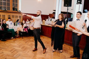 25. �kolsk� reprezenta�n� ples rodi�ov, priate�ov a�absolventov gymn�zia