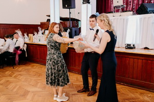 25. �kolsk� reprezenta�n� ples rodi�ov, priate�ov a�absolventov gymn�zia