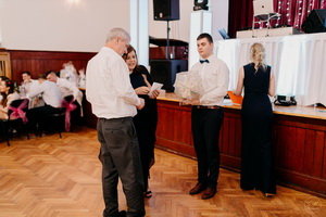 25. �kolsk� reprezenta�n� ples rodi�ov, priate�ov a�absolventov gymn�zia