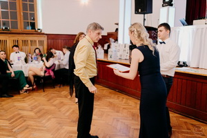 25. �kolsk� reprezenta�n� ples rodi�ov, priate�ov a�absolventov gymn�zia