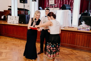 25. �kolsk� reprezenta�n� ples rodi�ov, priate�ov a�absolventov gymn�zia