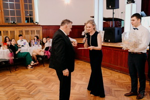 25. �kolsk� reprezenta�n� ples rodi�ov, priate�ov a�absolventov gymn�zia