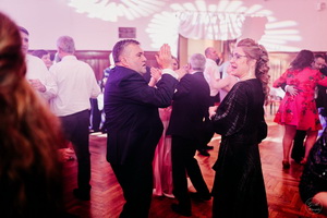 25. �kolsk� reprezenta�n� ples rodi�ov, priate�ov a�absolventov gymn�zia