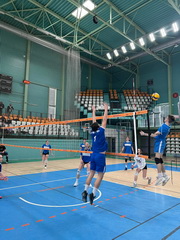 Vo volejbale n�m patr� tretia prie�ka