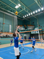 Vo volejbale n�m patr� tretia prie�ka