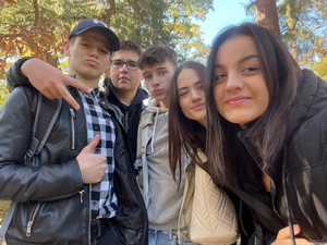 Druh�ci na potulk�ch Banskou �tiavnicou