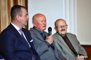 Gymn�zium Janka Kr�a v&nbsp;Zlat�ch Moravciach oslavovalo