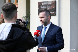 Gymn�zium Janka Kr�a v&nbsp;Zlat�ch Moravciach oslavovalo