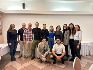 Absolventi osemro�n�ho gymn�zia 2004 - 2012