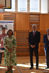 Klopa� na br�nu jazykov sa oplat�