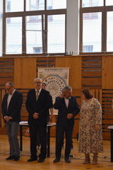 Klopa� na br�nu jazykov sa oplat�