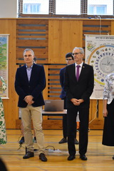 Klopa� na br�nu jazykov sa oplat�