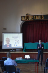 Klopa� na br�nu jazykov sa oplat�