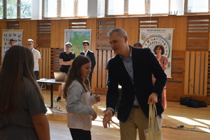 Klopa� na br�nu jazykov sa oplat�