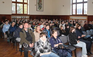 De� otvoren�ch dver�