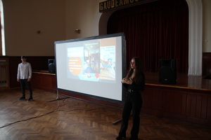 De� otvoren�ch dver�