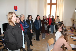 De� otvoren�ch dver�