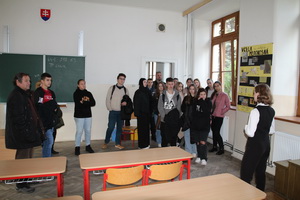 De� otvoren�ch dver�