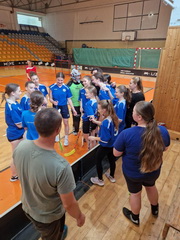 Gymnazistky op� �spe�n� na MAJSTROVSTV�CH NITRIANSKEHO KRAJA VO FLORBALE - 2. miesto