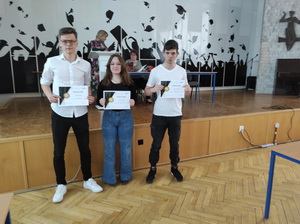 Krajsk� kolo Dejepisnej s��a�e gymn�zi� �R a SR