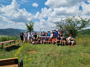 Kurzom pohybov�ch aktiv�t sme zav��ili na�e celoro�n� aktivity z telesnej a �portovej v�chovy