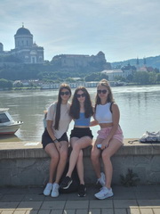 Kurzom pohybov�ch aktiv�t sme zav��ili na�e celoro�n� aktivity z telesnej a �portovej v�chovy