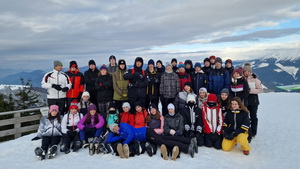 Po�me na ly�e! (Prv�ci na ly�iarskom v�cviku)