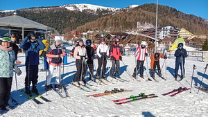 Po�me na ly�e! (Prv�ci na ly�iarskom v�cviku)