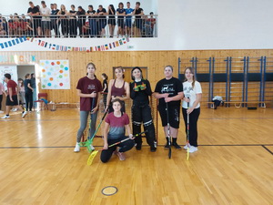 Medzitriedny florbalov� turnaj ku D�u �tudentstva na GJK