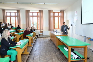 Nvteva zstupcov vevyslanectva Spojench ttov americkch