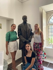 Seminaristi z dejepisu na exkurzii: Letn� s�dlo prezidentov, Masaryk a Topo��ianky