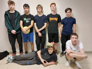 Viano�n� medzitriedny turnaj vo futbale a&nbsp;stolnom tenise