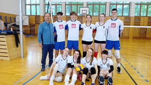 Na�e gymn�zium ako organiz�tor Majstrovstiev kraja v&nbsp;mix volejbale
