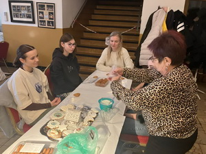 Za�iatok adventu s tradi�n�mi �udov�mi technikami