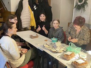 Za�iatok adventu s tradi�n�mi �udov�mi technikami