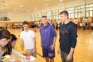 Gymn�zium Janka Kr�a op� otvorilo svoju br�nu jazykov