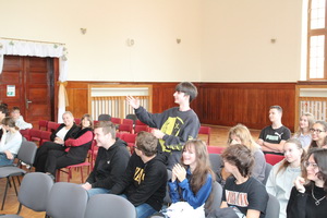 Gymn�zium Janka Kr�a op� otvorilo svoju br�nu jazykov