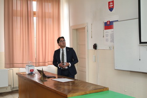 Gymn�zium Janka Kr�a op� otvorilo svoju br�nu jazykov