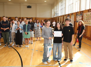 Gymn�zium Janka Kr�a op� otvorilo svoju br�nu jazykov