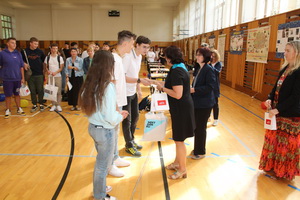 Gymn�zium Janka Kr�a op� otvorilo svoju br�nu jazykov