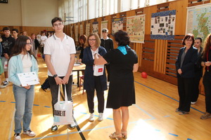 Gymn�zium Janka Kr�a op� otvorilo svoju br�nu jazykov