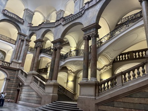 Job-shadowing na gymn�ziu Wittelsbacher v&nbsp;Mn�chove � cenn� sk�senos� pre pedag�ga