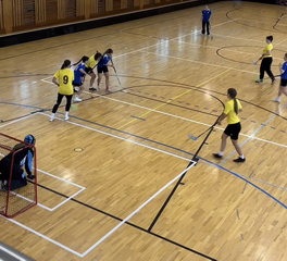 Super Florbal Poh�r diev�at okresn� kolo stredn�ch �k�l Zlat� Moravce